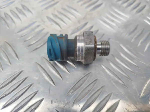 Polttoainepainetunnistin OEM 1893478 DAF XF 106 image 2
