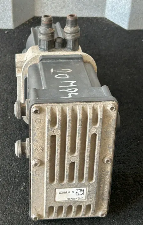 Pompe AdBlue OEM A0001405378 pour Mercedes Actros MP4 image 7
