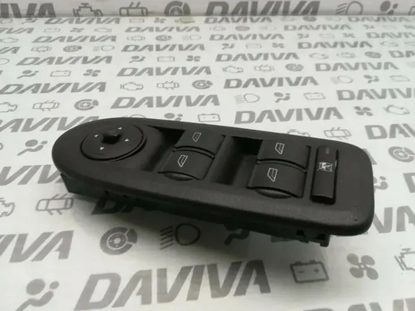 Raam Schakelaar Rechts Voor 2010 Ford 7M5T-14A132-AB image 2