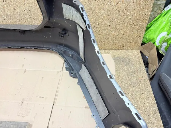 VW Golf VII Kombi Heckstoßstange OEM 109032190100 image 8