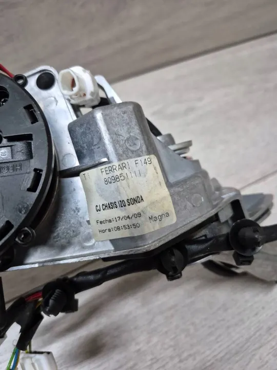 Ferrari California vänster spegelbas OEM 8Q9851111 image 5