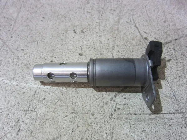 BMW X3 F25 E90 F10 Solenoide Vanos 11367585425 image 2