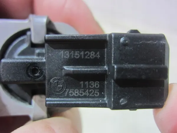 BMW X3 F25 E90 F10 Solenoide Vanos 11367585425 image 7