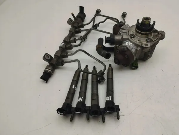 Jeu d'injecteurs Honda Accord 2009 OEM 0445010612 image 2