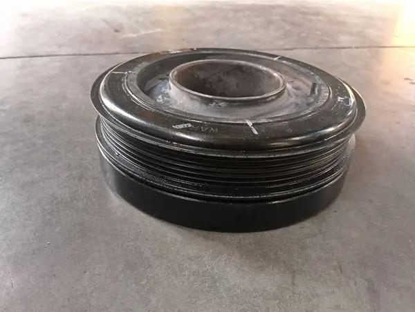 Polia 059105251DM Audi 3.0 TDI image 3