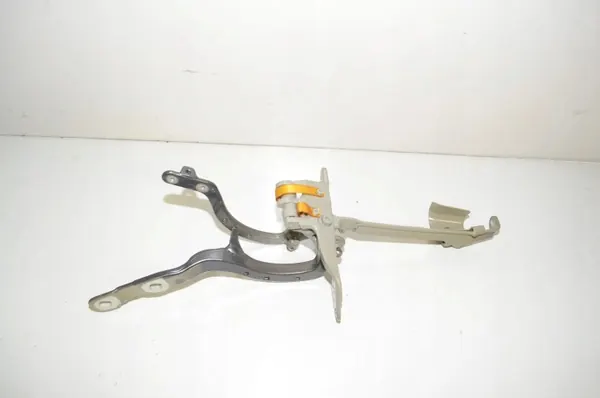 Charnière droite coffre OEM 8492962 BMW 3 Touring image 3