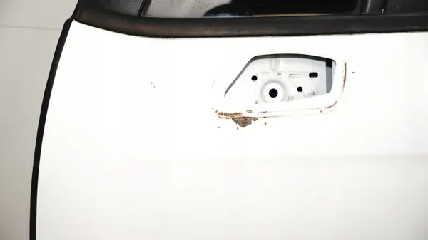 Etuvasen ovi OEM 360175180 Citroen DS3 09-12 image 4