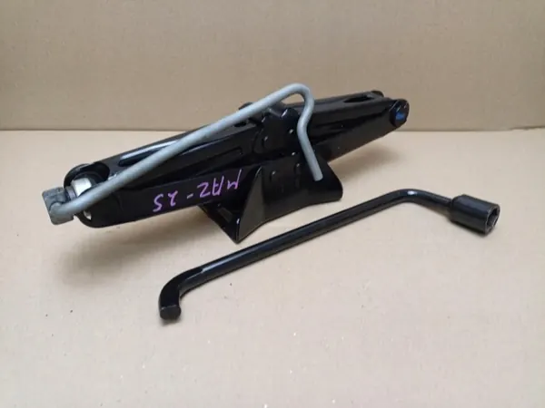 Begagnad Peugeot 208 2013 biljack OEM SKU24704 image 4