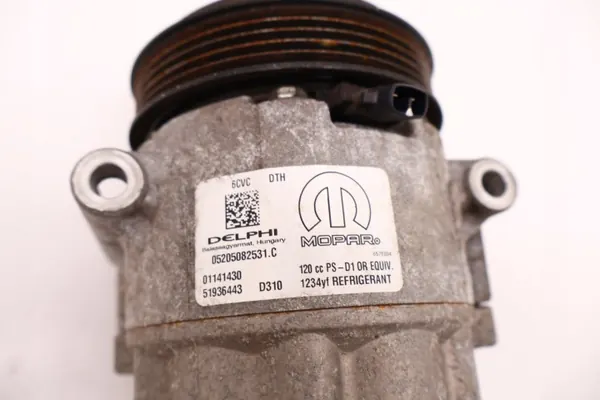 Airco Compressor Jeep Renegade 1.4 MTA OEM 51936443 image 5