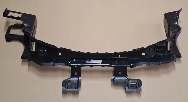 Trave Mercedes OEM A2046100514 Usado image 5