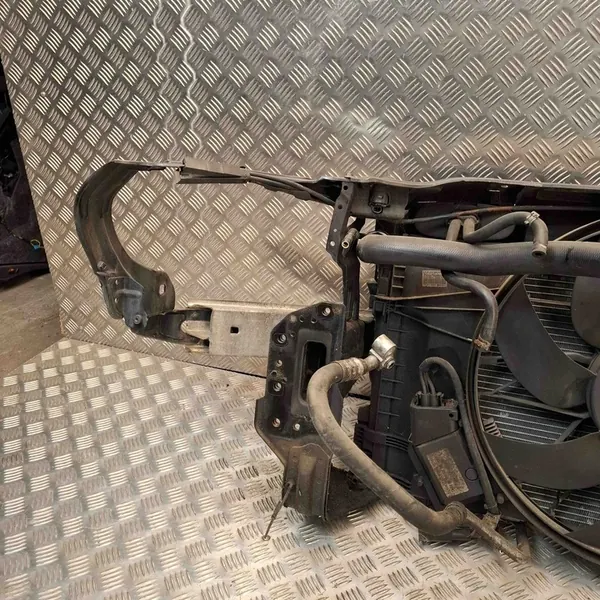 Paraurti anteriore completo Mercedes-Benz CLK (C209) 2.7L A2035004203 image 9