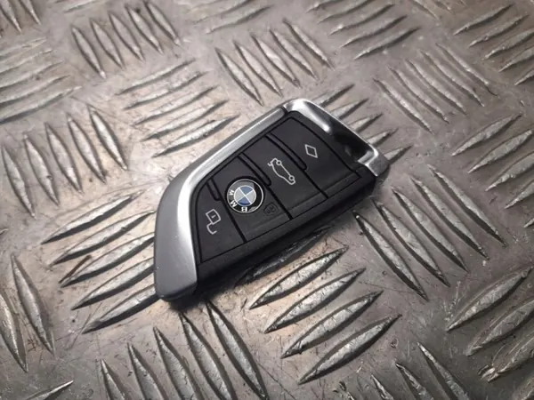 Llave BMW OEM 8708336 para Serie 3 2019 image 2