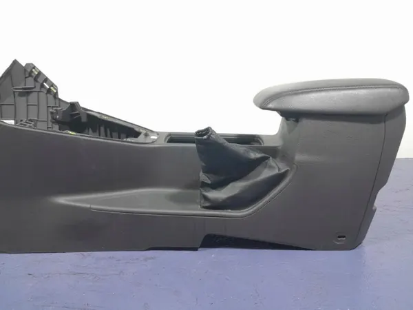 Console centrale Ford Focus MK3 Lift Kombi OEM Lochow-328144- image 6