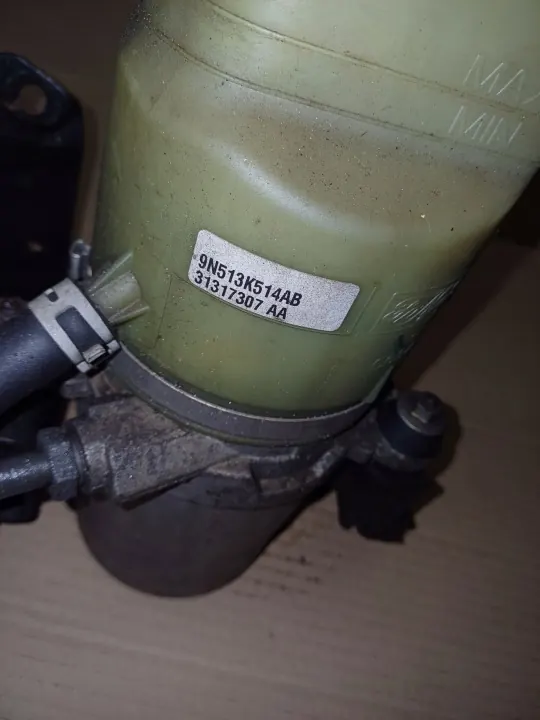 Pompe de direction Volvo OEM 9N51-3K514-AB image 4
