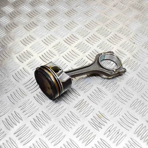 Kolv Audi A4 S4 B9 2018 image 5