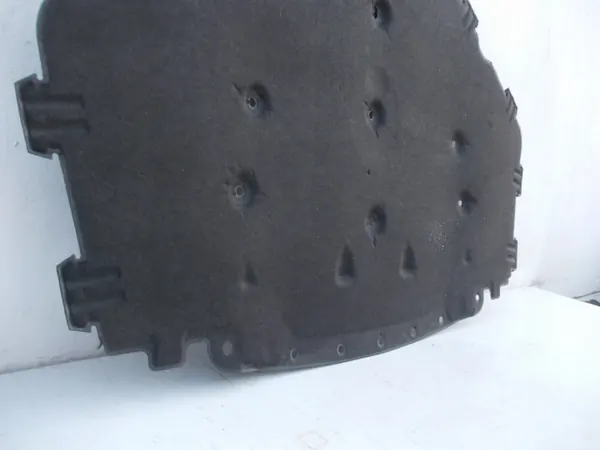BMW E70 Motorkapisolatie OEM - Geluidsisolatie image 3
