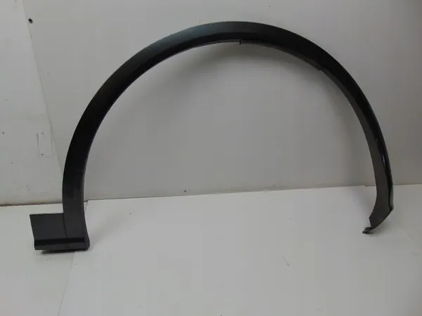 AUDI Q5 II Etupuskuri Trim Oikea 80A853718F image 4