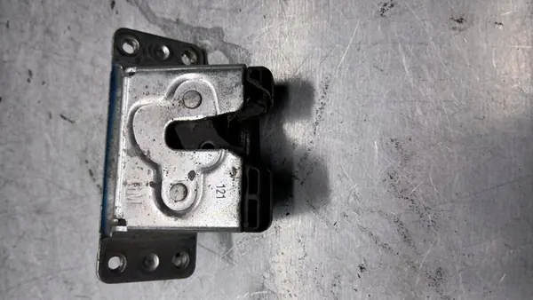 Opel Meriva Baklucka Lås 90563999 image 2