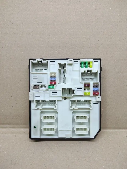 Módulo USM Renault Scenic III Megane III image 2