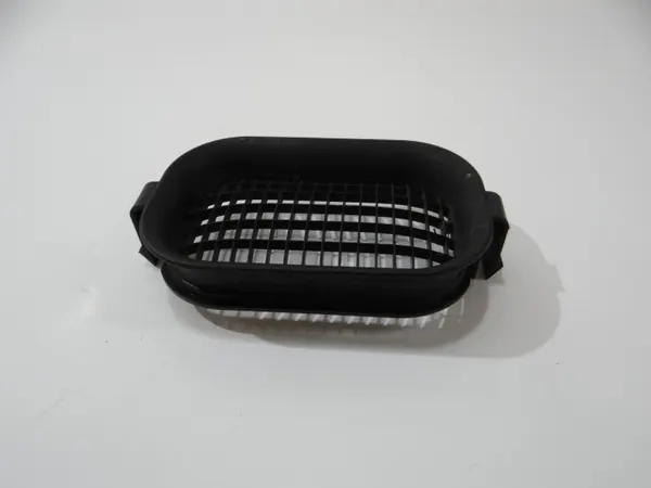 Rejilla de admisión de aire BMW X3 F25 OEM 7811020 image 2