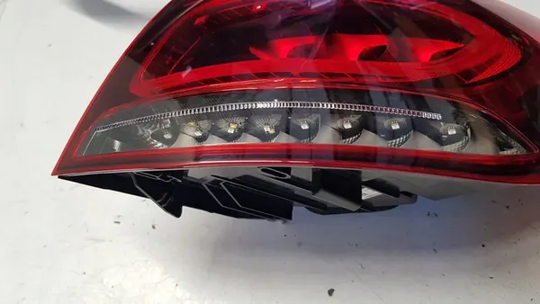 Mercedes-Benz GLC X253 C253 2022 Rechter Achterlicht image 7