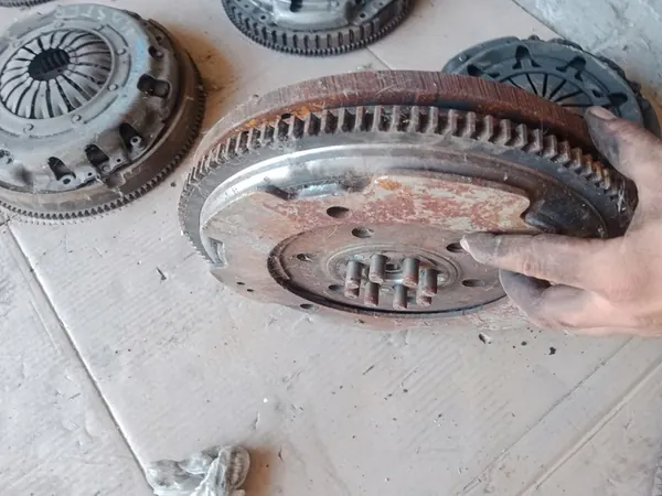 Volante Duplo Iveco 3.0 HPI 504129663 image 2