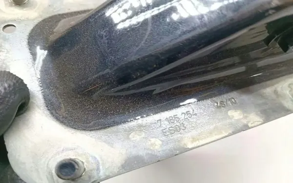 Rechte Kofferraumklappe Scharnier OEM 7185254 für BMW 7er image 3