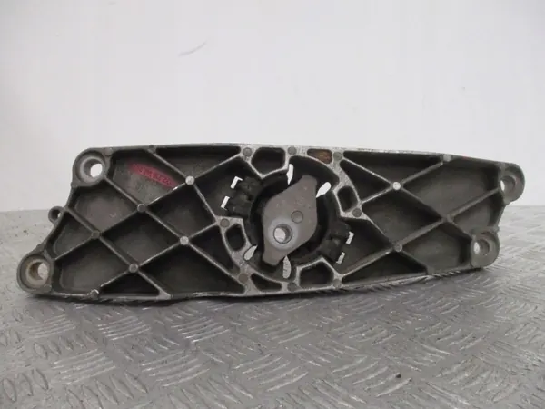 Vaihteiston kiinnike OEM 732216149993 Alfa Romeolle image 3