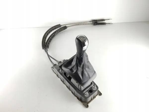 Levier de vitesse Skoda Octavia Mk2 OEM 1K0711049BG image 2