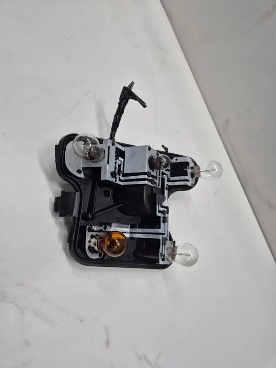 Inserto de Luz Traseira Direita AUDI A4 B6 Sedan OEM 153948 image 3