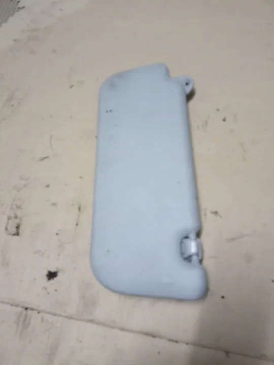 Pare-soleil droit Toyota Yaris III 2011 image 3