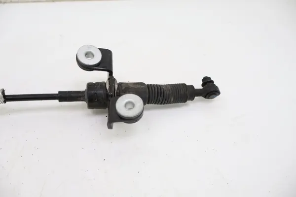 Kia Ceed III Schaltgestänge OEM 46790-J7400 - Gebraucht image 3