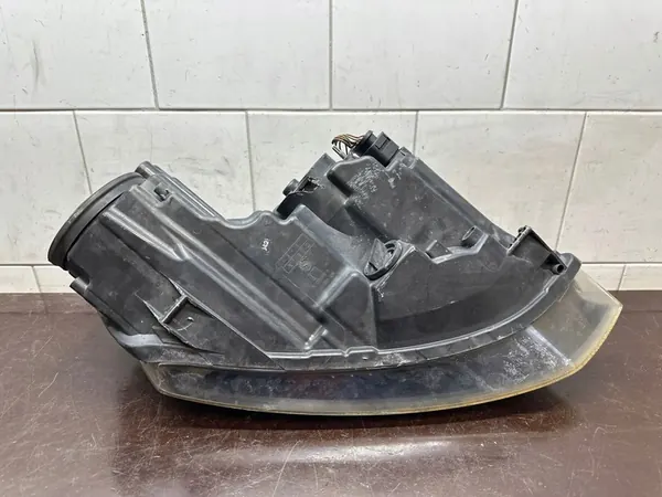 Farol Volkswagen Polo V 6R image 4