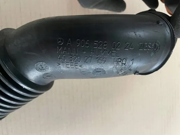 Tubería de admisión turbo A9065280224 Mercedes Sprinter W906 image 5