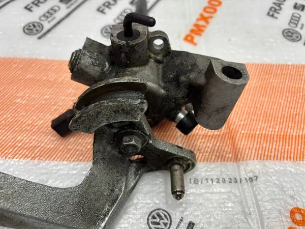 Vaihtoehtovalitsin 6R0711046E image 5