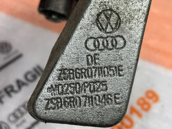 Vaihtoehtovalitsin 6R0711046E image 7