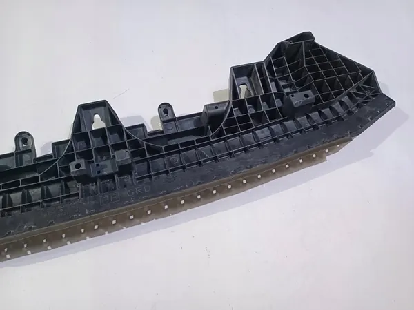 Subaru Framskärmsplåt 57707AL110 image 10