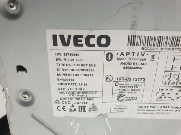 Iveco Daily Radio OEM 5803032937 - Gebrauchter Zustand image 4
