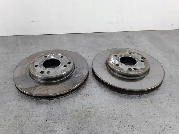 Frambromsskivor OEM för Mercedes-Benz C-klass W203 image 2