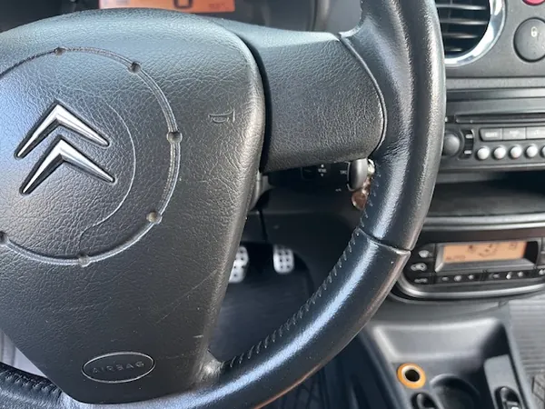 Volante Citroen C2 OEM AK-12-725145 con Airbag image 6