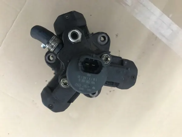 Bosch hogedrukpomp Alfa Romeo 147 image 4