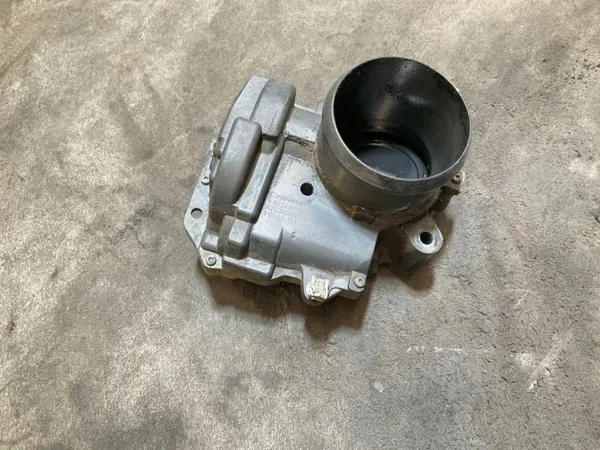 Käytetty BMW kaasutin OEM A2C33050800 1.6L:lle image 2