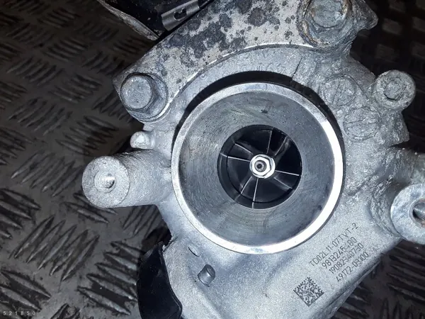 Gebrauchte Citroen Turbine OEM 9813245480 1.5HDI image 7