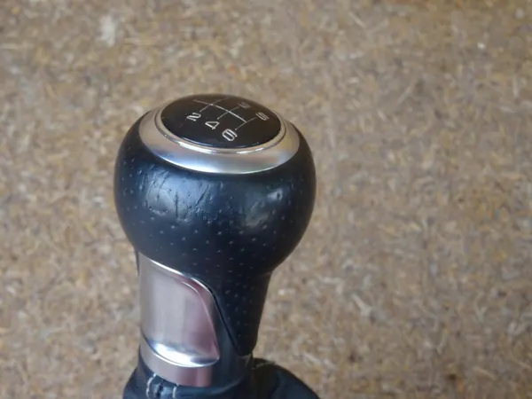 AUDI Q3 8U S-LINE VÄXELSPAK 8P0863279A image 4