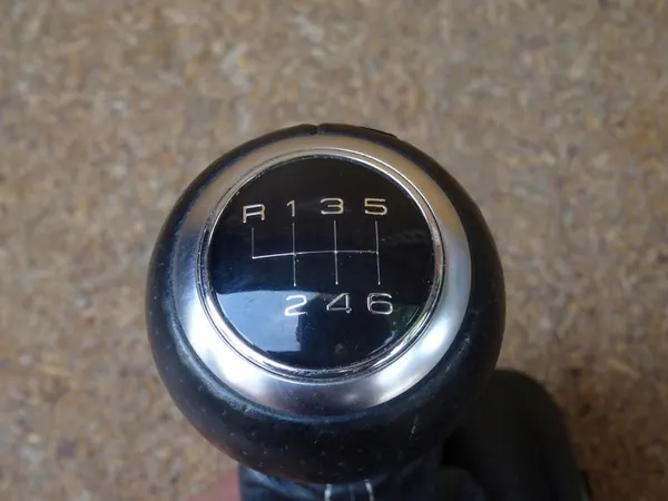 AUDI Q3 8U S-LINE VÄXELSPAK 8P0863279A image 7