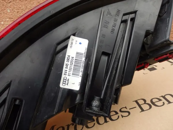 Luz trasera izquierda Audi A3 8V Sportback image 6