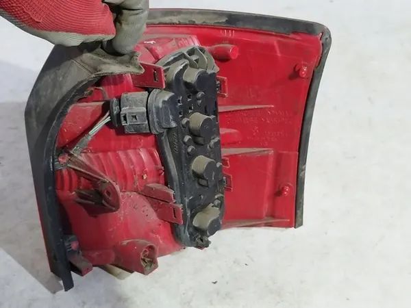 Luz Trasera Izquierda Audi A4 B6 Kombi image 4