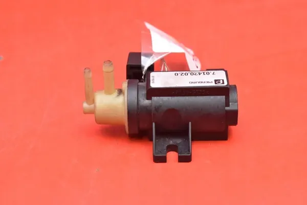 Válvula de vácuo Opel Signum C 1.9 CDTI 150 CV 05-08 image 3