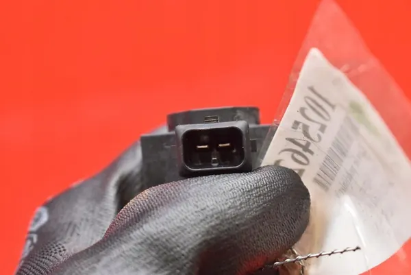 Válvula de vácuo Opel Signum C 1.9 CDTI 150 CV 05-08 image 8