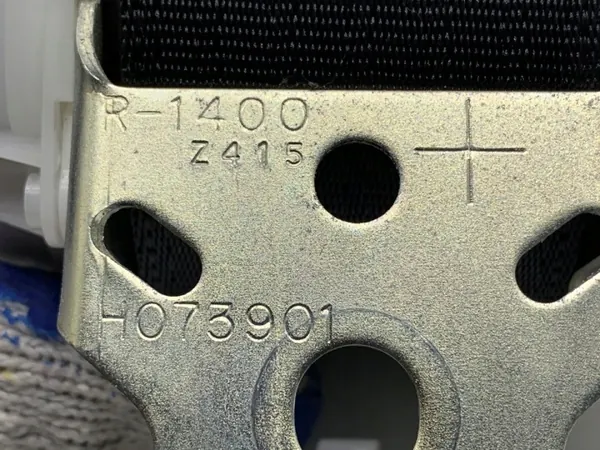 OEM LORK-1040-5887 Rechter achterzitriem voor Toyota Yaris image 4